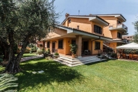 Aurelia Garden Gold B&B a Roma